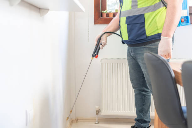 Best Exterminator Services  in Nekoosa, WI